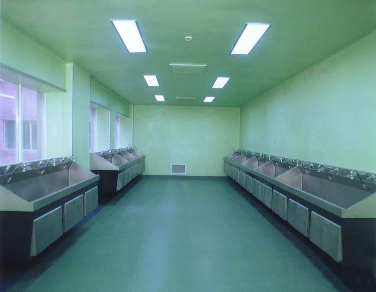 醫院潔淨洗手池